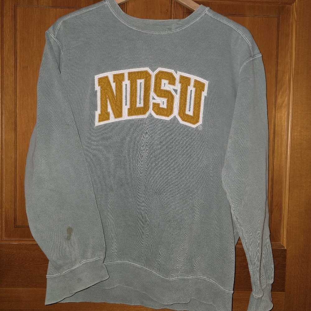Comfort Colors NDSU Sweatshirt Pale Green Size M College Sweatshirt
